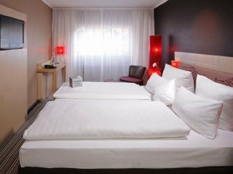 Leonardo Boutique 4*